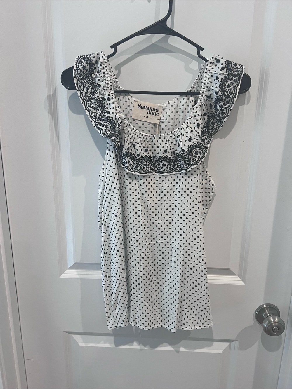 NWT Savanna Jane White and Black Polka Dot Top Size Small